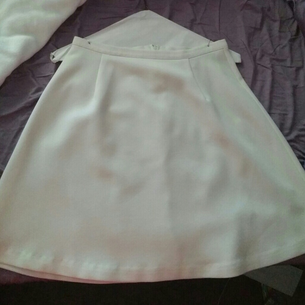 COPY - Off white skirt